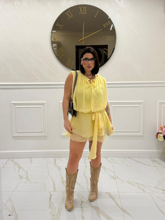 Dress Frame