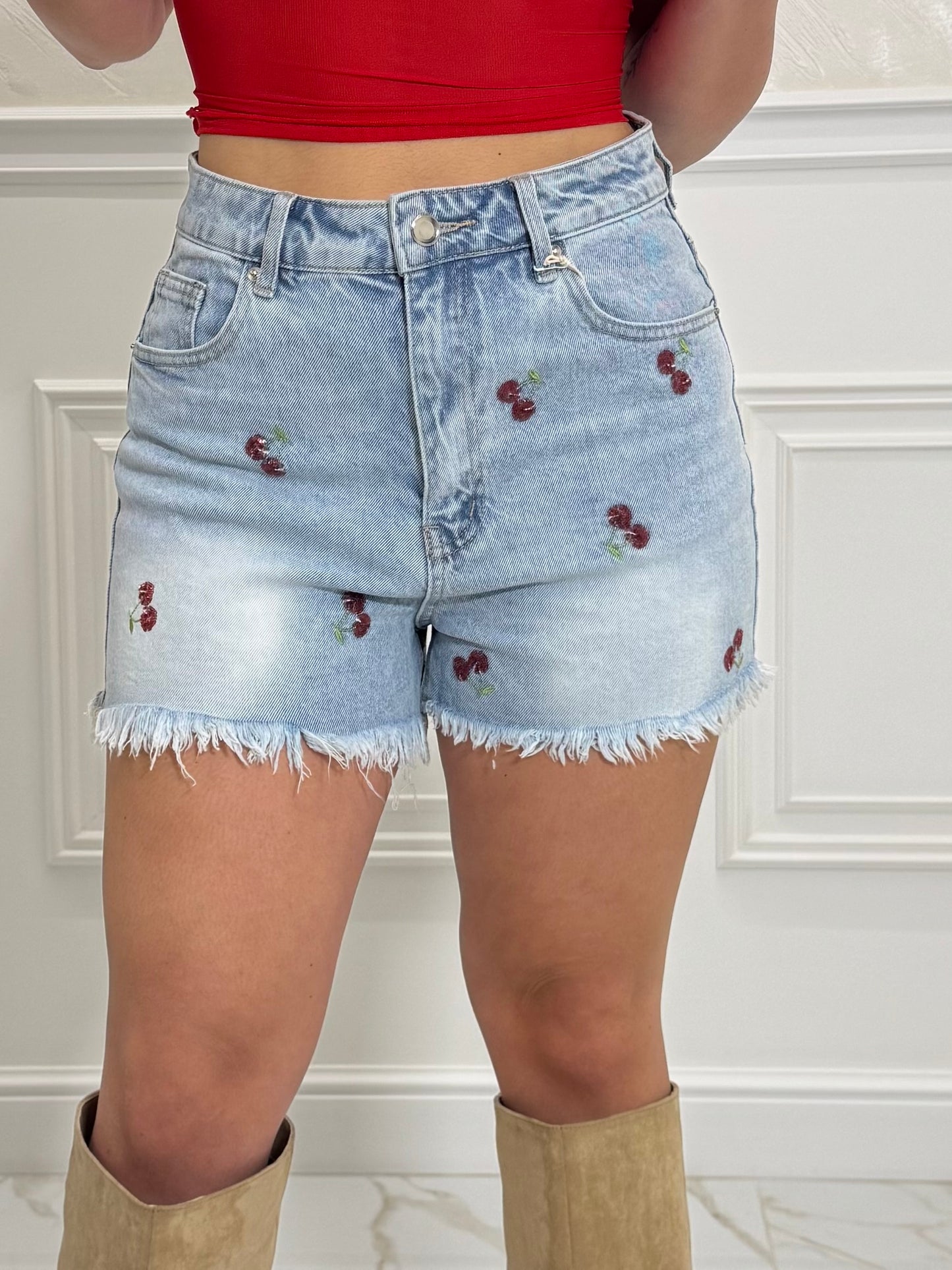 Shorts Cherry