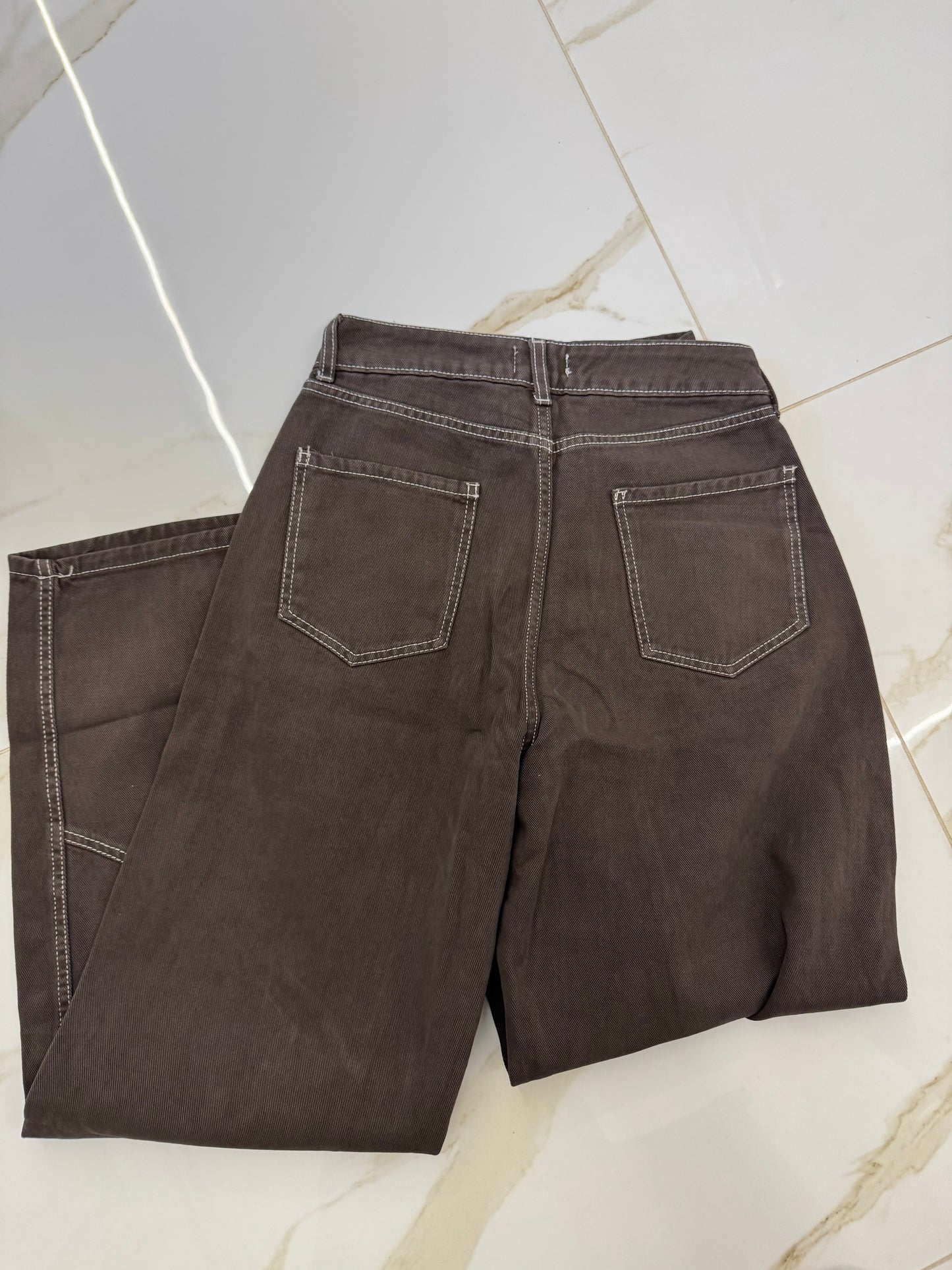 Jeans brown