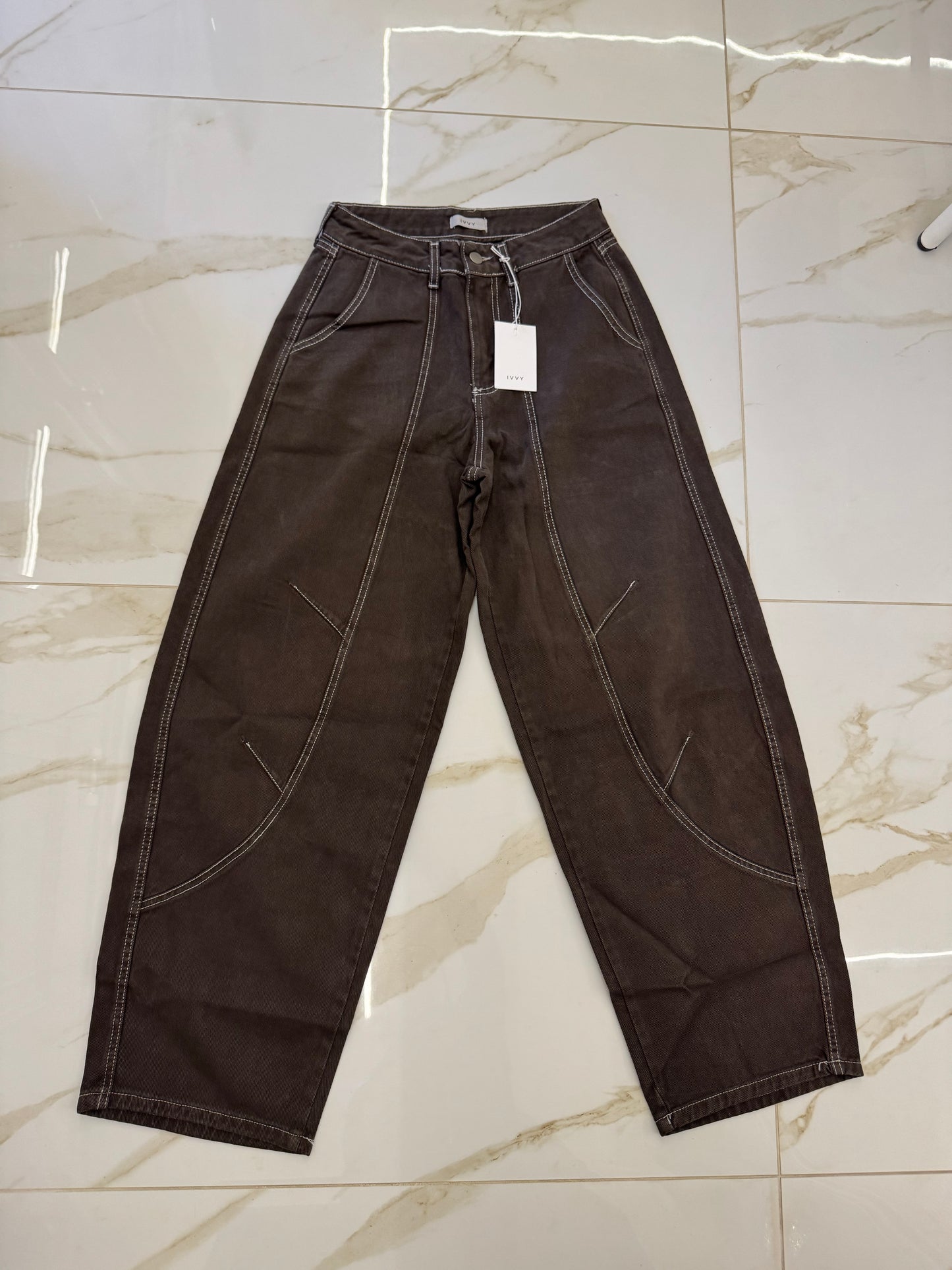 Jeans brown