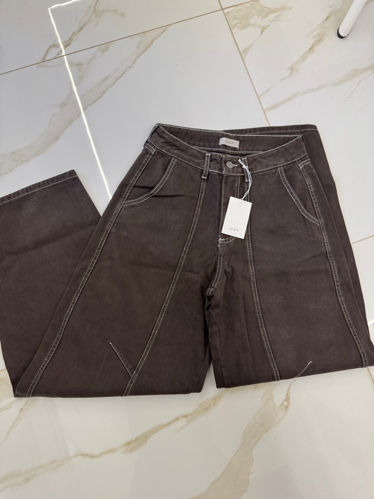 Jeans brown