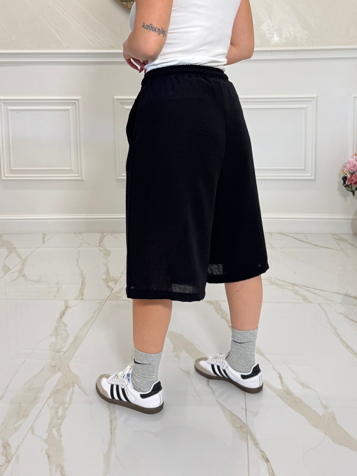 Bermuda Lilo Black