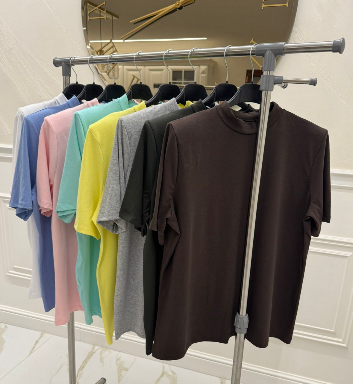 T-Shirt con spalline vari colori